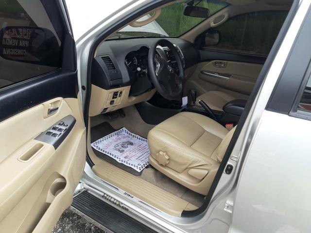 Toyota hilux sw4 sr top flex com gnv ano 2014 - Foto 11
