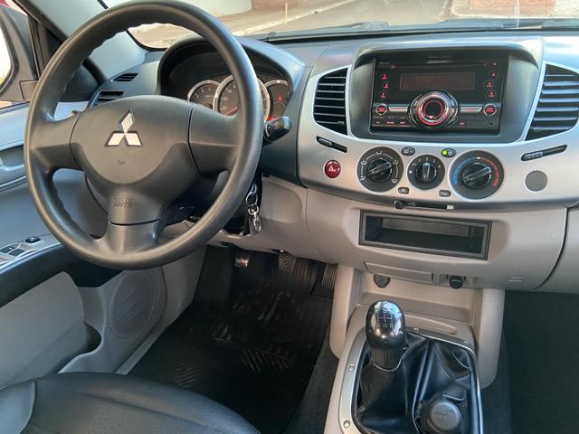 Triton Outdoor 3.2 Manual 4x4 Diesel 2017 - Foto 7