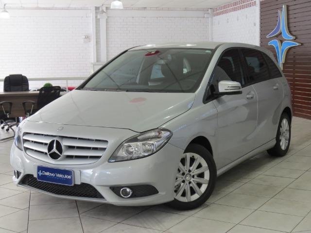 B200 1.6 CGI Style Automático Único dono