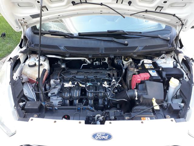 Ford Ka + 1.5 Sedan 2015 Completo!! - Foto 15