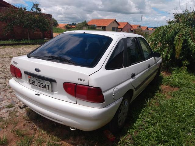 Escort Zetec - Foto 4