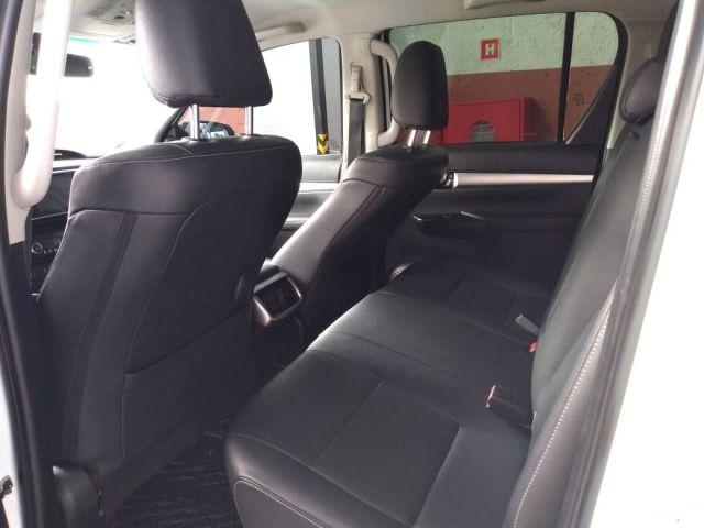 Hilux CD SRV 4x4 2.8 TDI Diesel Aut. - Foto 7