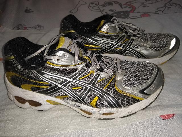 Tênis Asics Gel Nimbus 11