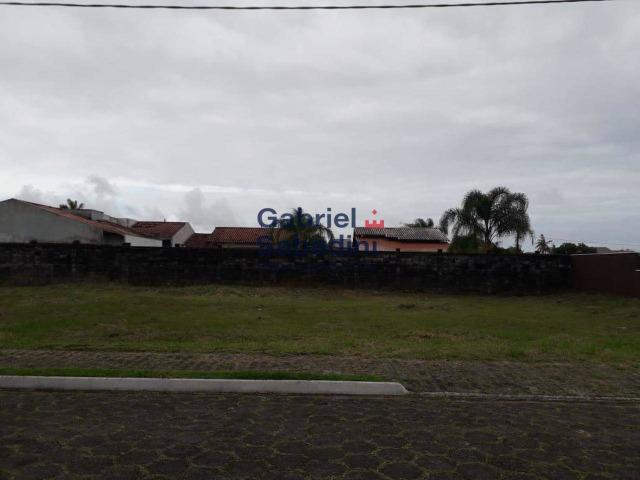Terreno Parcelado em condomínio fechado,.Entrada R$ 27.000 mais parcelas