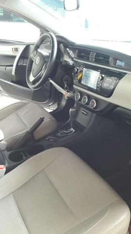 COROLLA GLI 1.6 FLEX AUT MOD 2016 - Foto 7