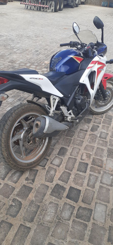 Cbr 250cc - Foto 4
