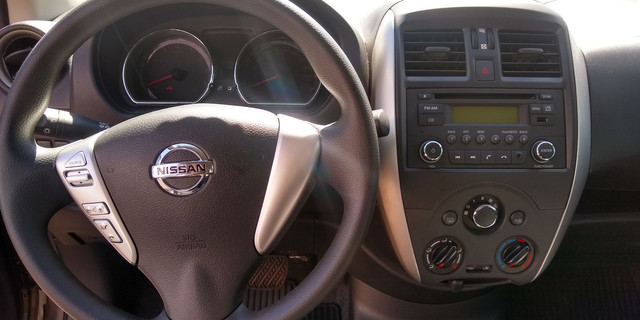 Nissan Versa 1.6 SV automático 2019 - Foto 3