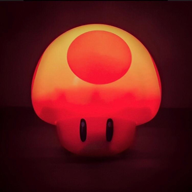 Luminária Super Mario Bros Mini Bloco com Som de Moeda - Foto 2