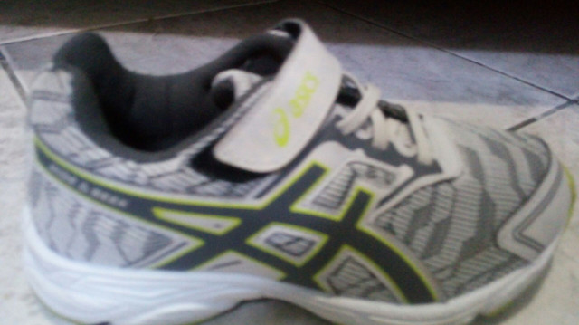 sapato asics