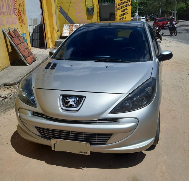 Peugeot 207 XR 1.4 2012