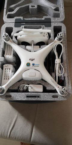 DRONE PHANTOM 4 PRO
