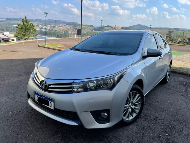COROLLA ALTIS 2017  MUITO NOVO 