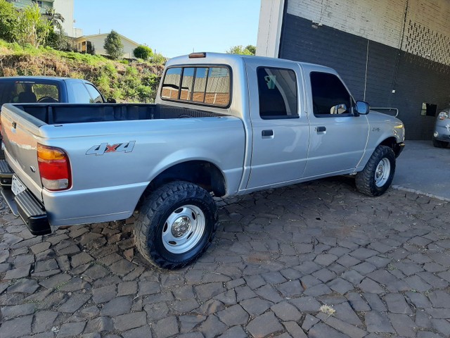 RANGER XLT 2001 4 X 4