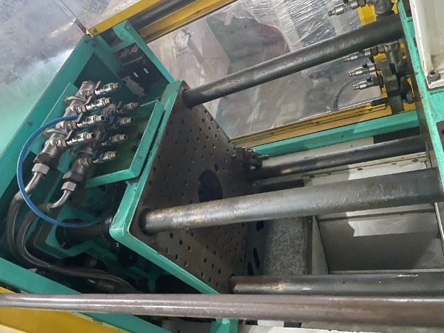 Máquina Injetora Arburg (50 Ton) 320 C Golden 500-170 - Foto 2