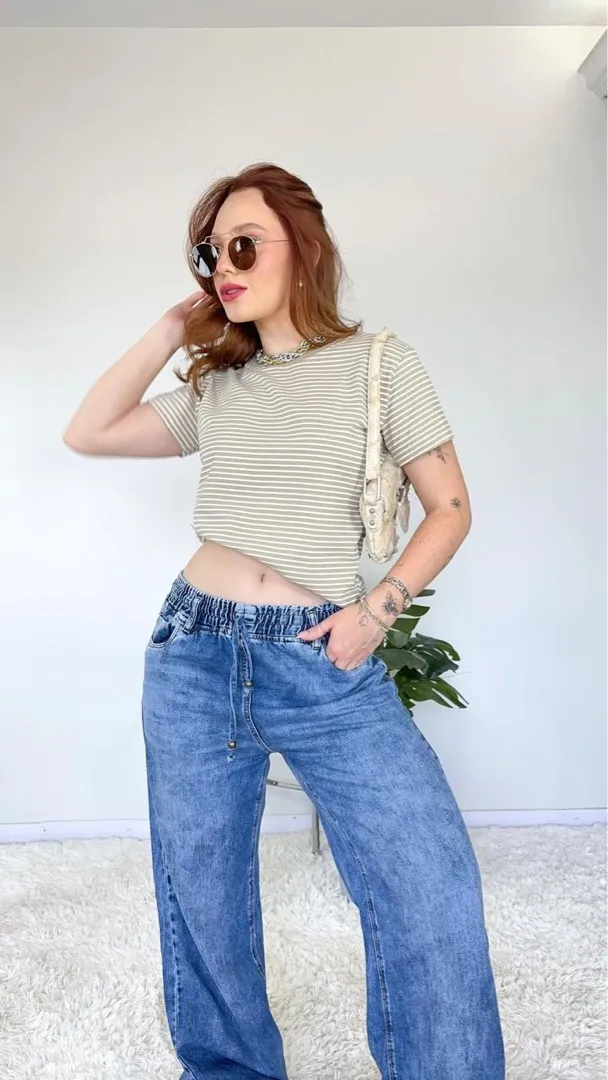 06 T-SHIRT POR 150,00