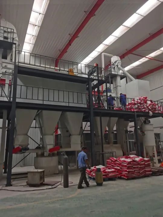 Produção de Ração Bovina: Moinhos, Misturadores, Silos, Balanças, Elevadores, Ensacadeiras - Foto 2