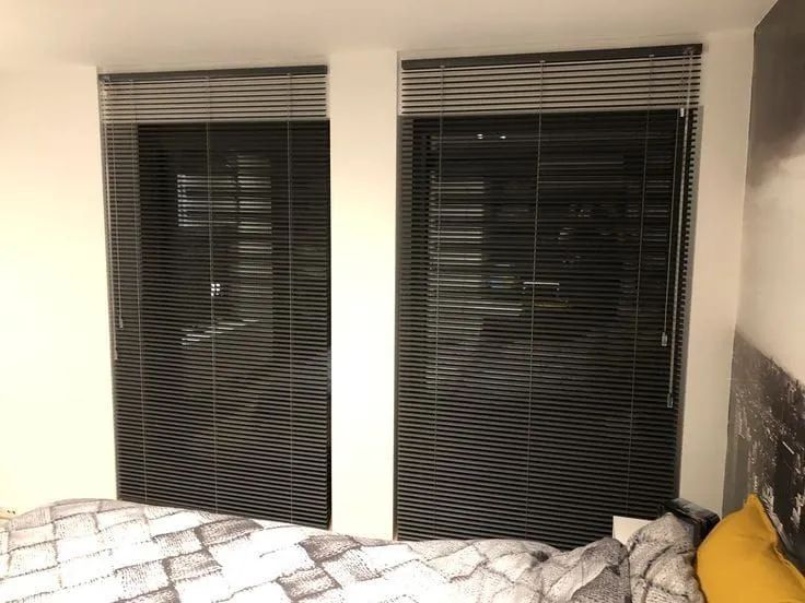 Persianas Verticais Blackout - Cinza Escuro - Foto 2