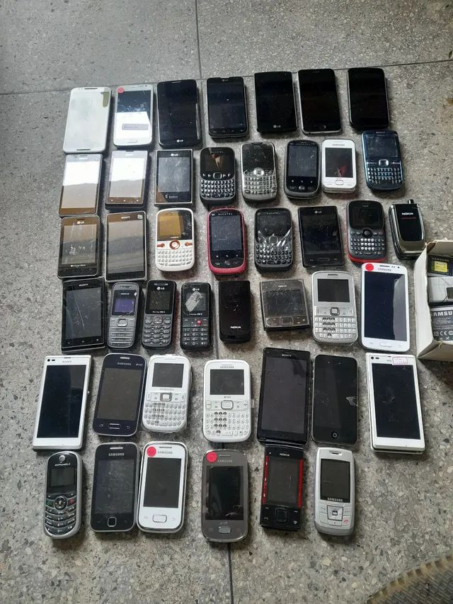 Lote de celulares e  baterias originais  - Foto 5