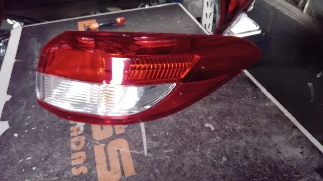 Lanterna Traseira Direita Toyota Yaris Sendan Original