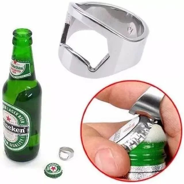  Kit 4 x 1 Descascador Laranja Corta Banana Corta Salsicha Abre Garrafa - Foto 2