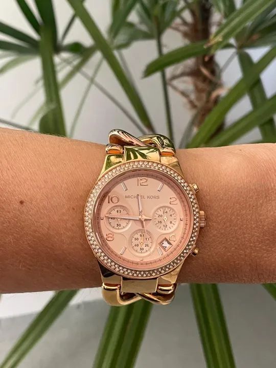 relógio feminino michael kors modelo 3247 rose gold aro cravejado duplo