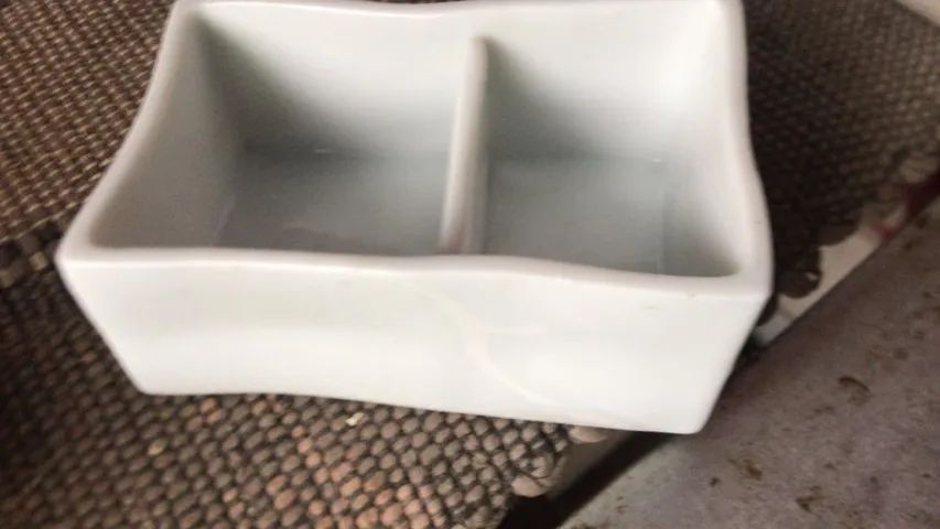 Porta sachês cerâmica branca