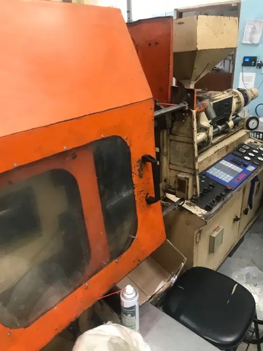 Máquina Injetora TPO 40 MG 