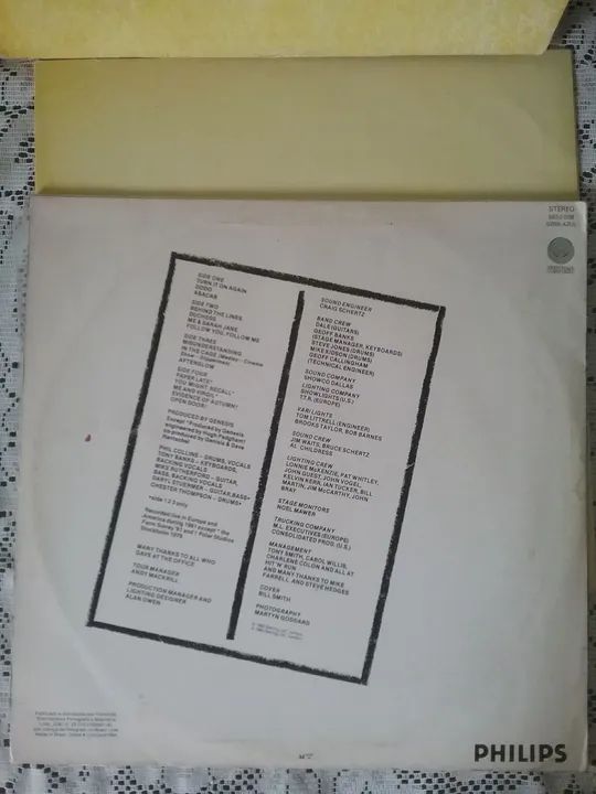 Disco vinil Genesis - Three Sides Live - Duplo - Foto 6