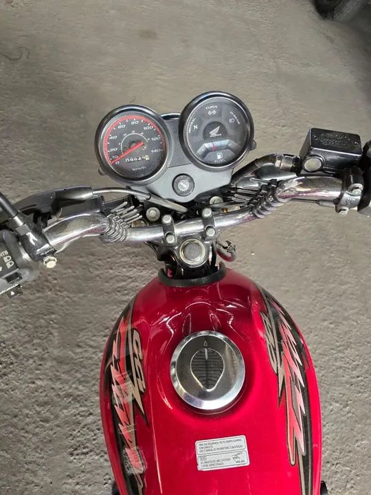 Honda CG  125  - Vermelha - Excelente estado - Foto 2