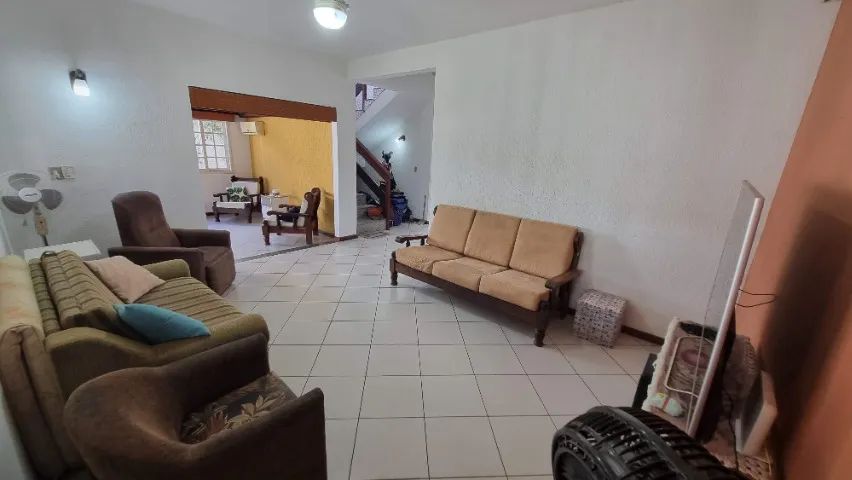 TEMPORADA Linda casa ampla , piscinão  em terrenão ótima localização - Foto 8