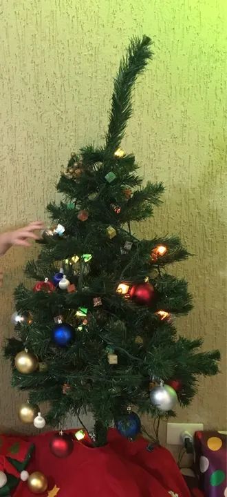 Árvore de Natal Artificial - Decoração de Natal
