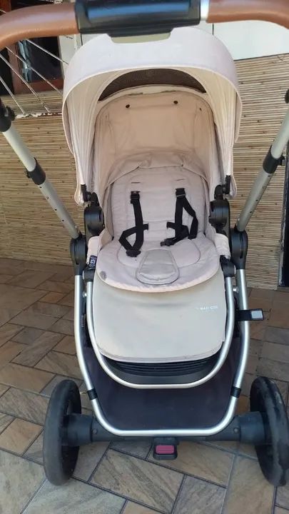 Carrinho de bebê Maxi-Cosi Modular Adorra Semi Novo  - Foto 5
