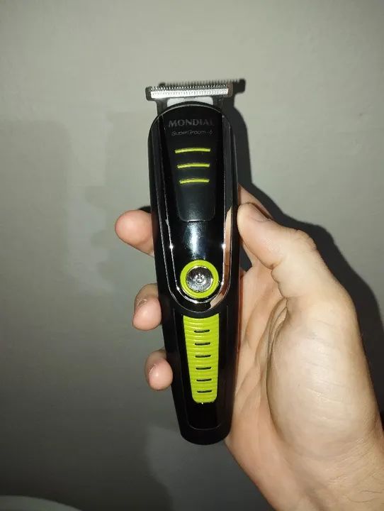 Máquina de Cortar Cabelo Mondial Super Groom 6