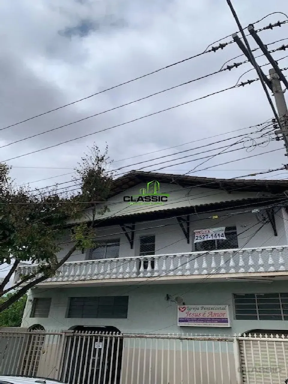 ALUGUEL: Casa 2 dormitórios, amplos, 2 salas