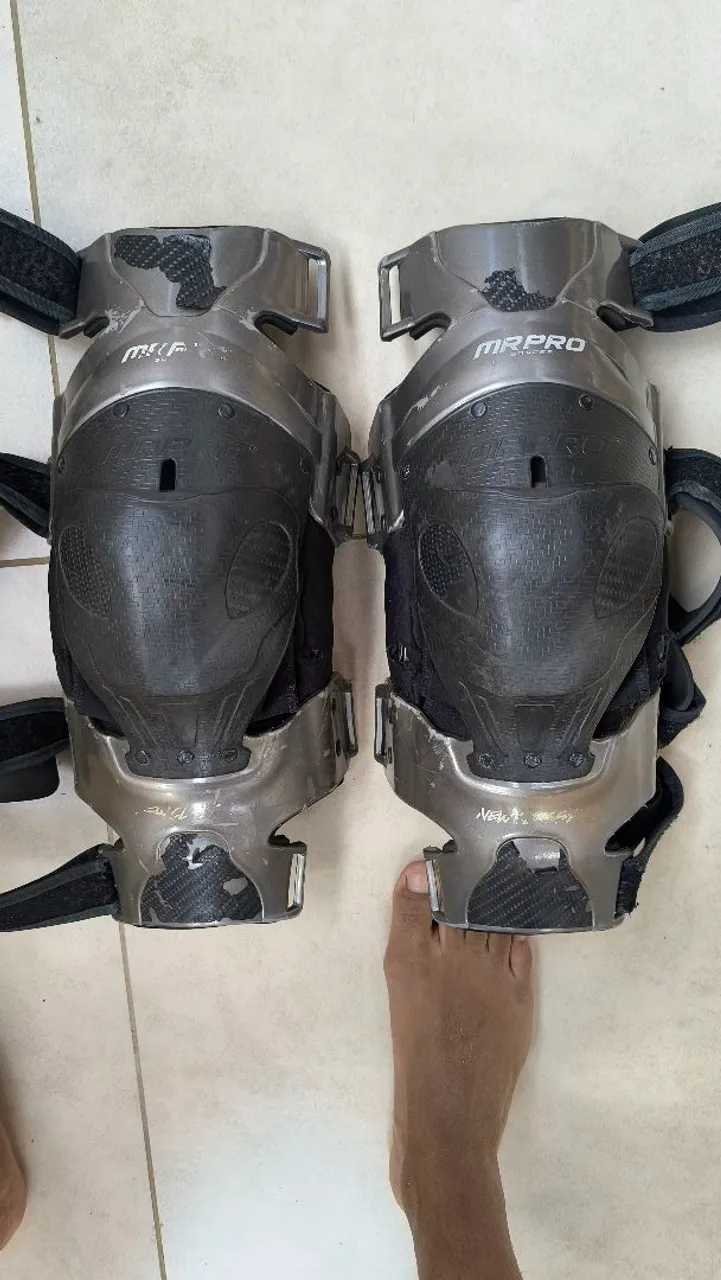 Joelheiras MRPRO trilha e motocross
