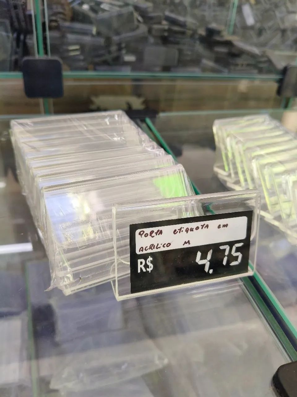Porta etiqueta acrílico TAM M