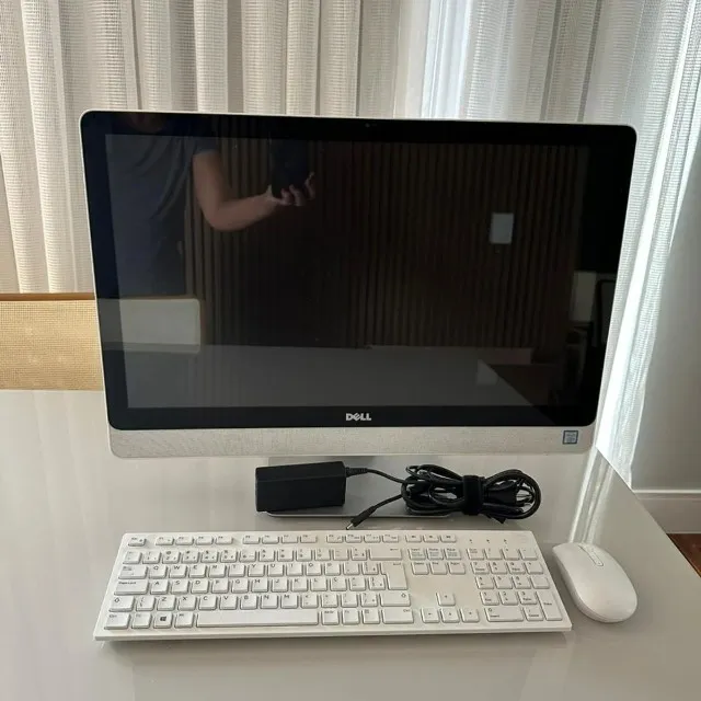 Dell Inspiron 3464 AIO (All?in?One) - Completo e Pronto para Uso!