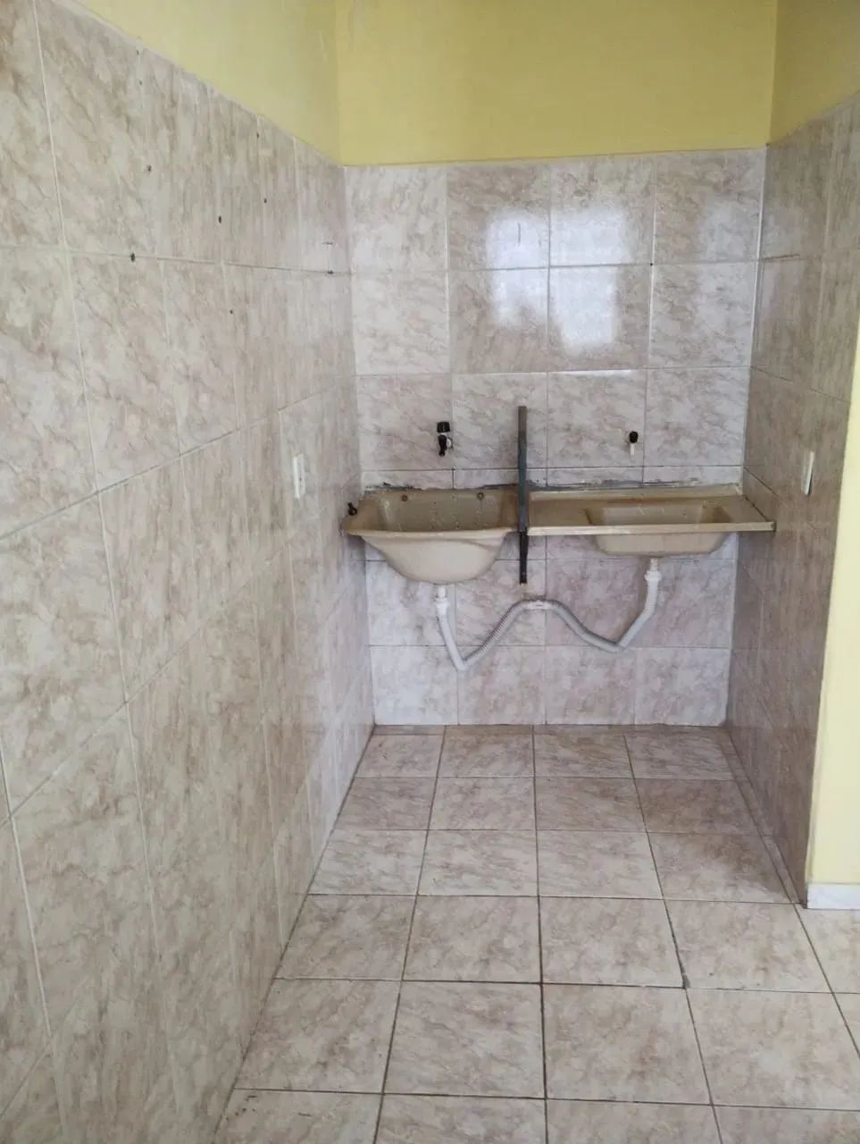 Kitnets para aluguel com 40 metros quadrados com 1 quarto em Valparaiso II - Foto 4