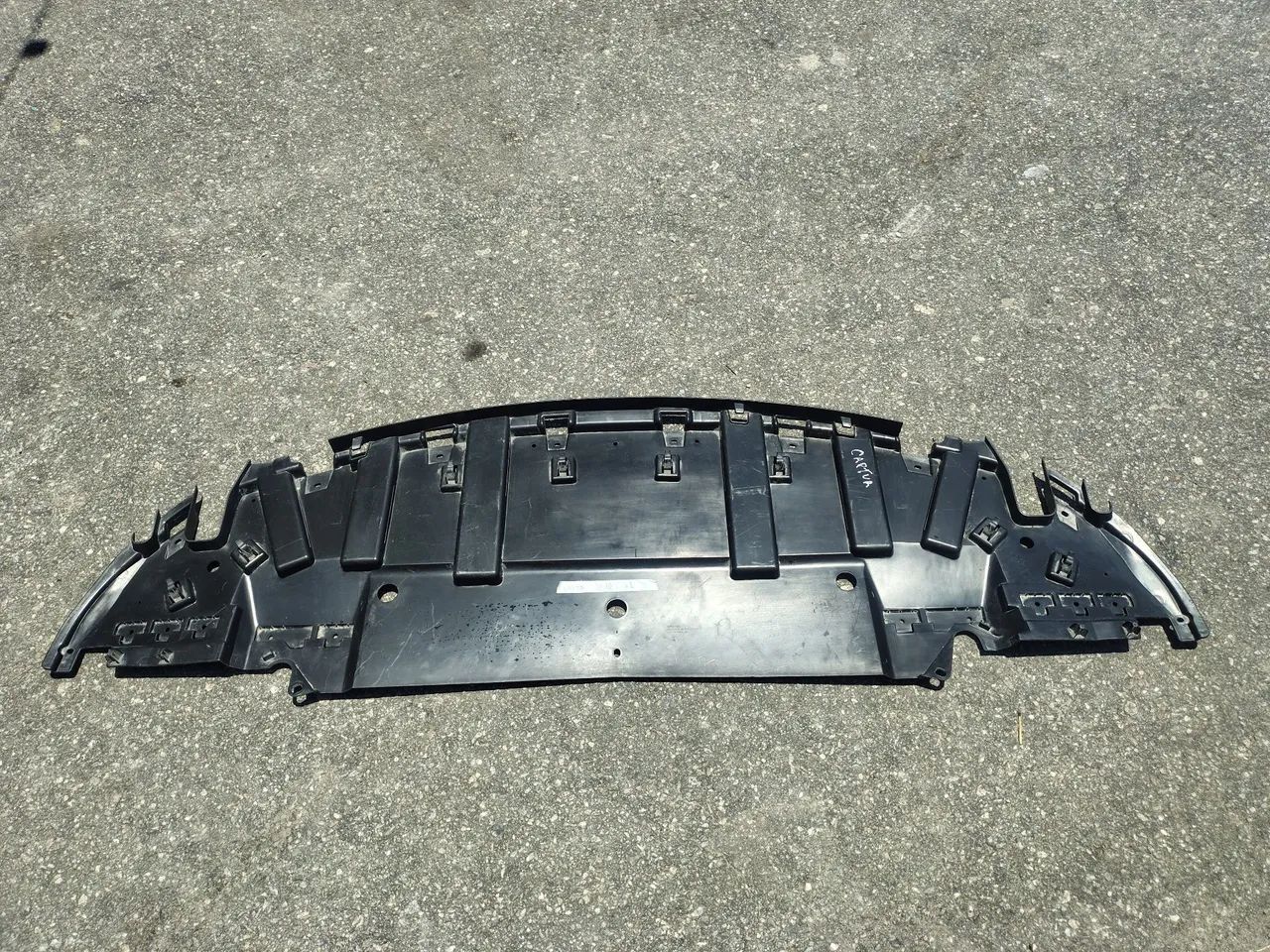 Defletor inferior do para-choque dianteiro Renault captur  2019 a 2022 original  - Foto 3