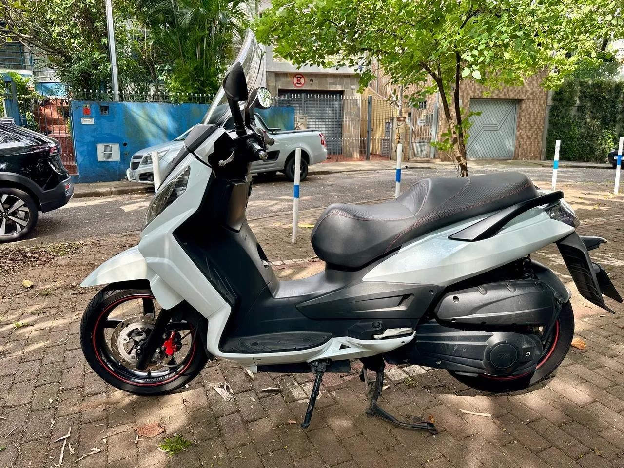 Citycom 300cc **Impecável** - R$ 9.000 + 54x R$ 299