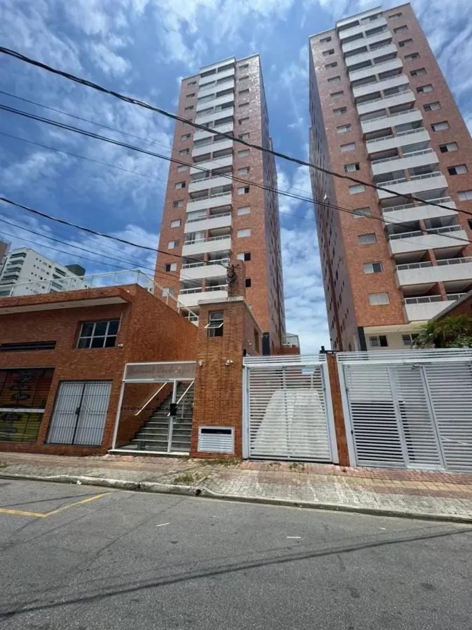 Apartamento para Venda em Praia Grande, Ocian, 2 dormitórios, 1 suíte, 1 banheiro, 1 vaga