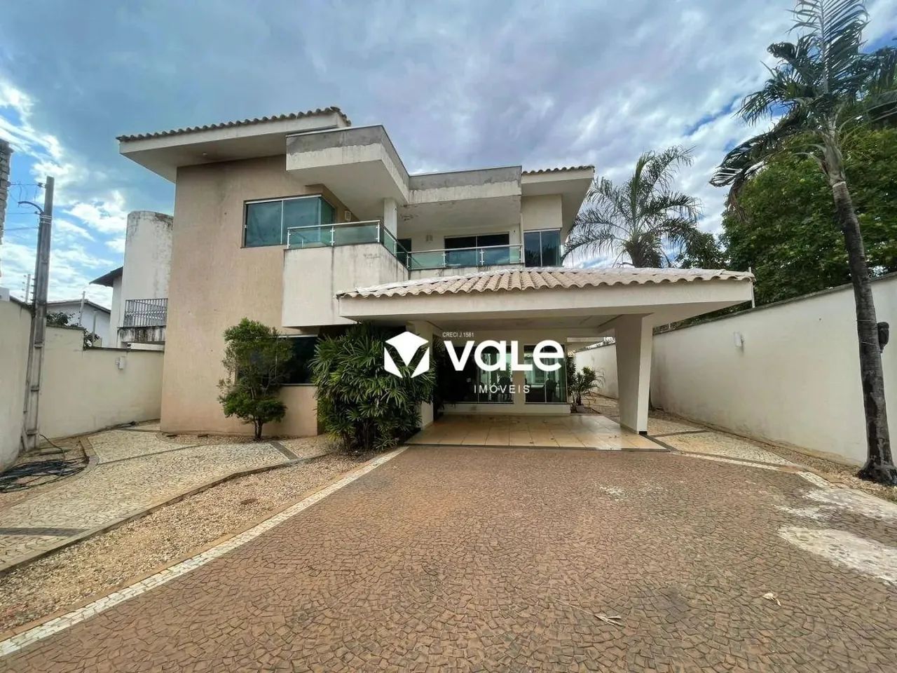 Sobrado com 5 dormitórios para alugar, 293 m² por R$ 6.000,00/mês - 603 Sul (Arso 61) - Pa