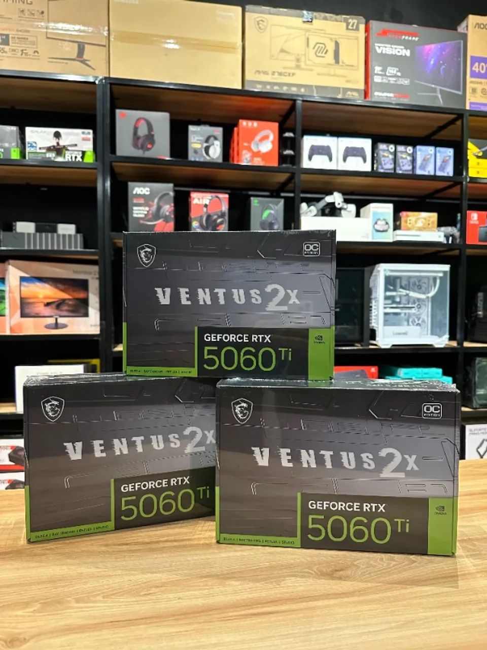 Placa de Vídeo MSI NVIDIA GeForce RTX 5060 Ti Ventus 2X OC, 8GB, GDDR7 - Nova lacrada  - Foto 6