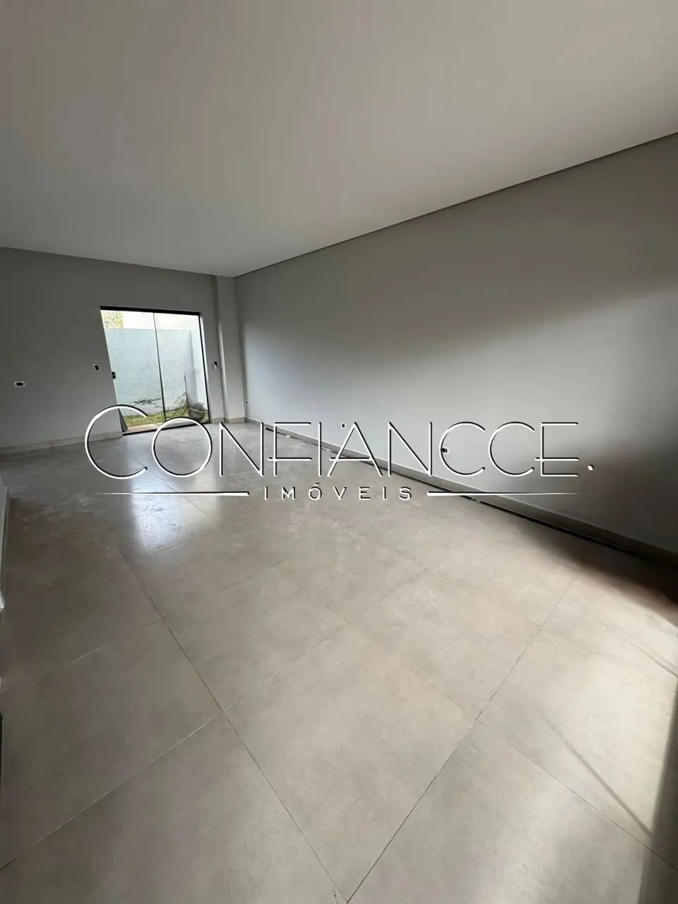 Casa em Condominio com 3 quartos para alugar em Vivendas do Parque, Santa Candida | Confia - Foto 2