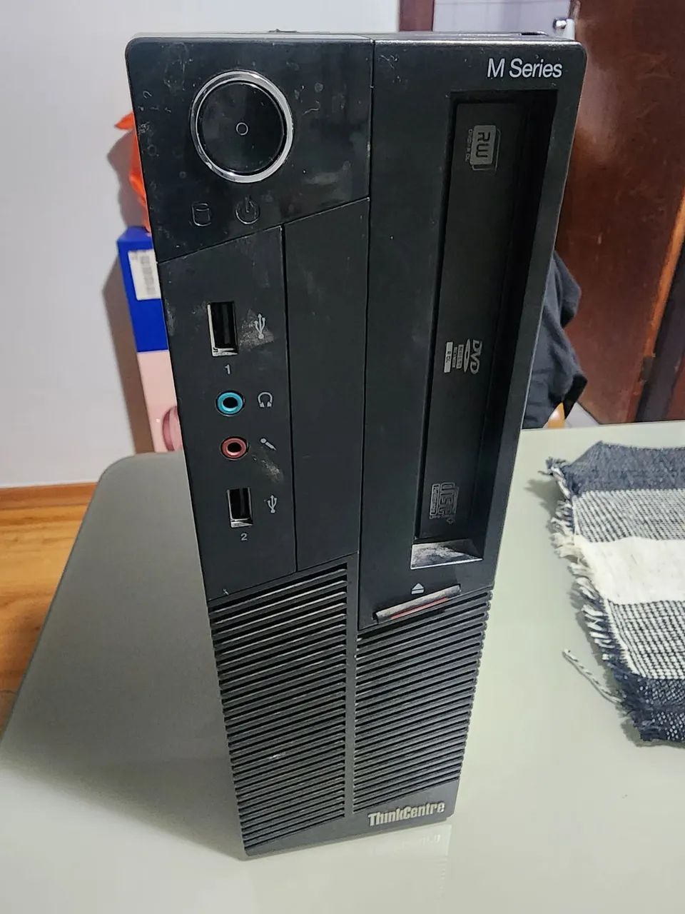 Computador Lenovo ThinkCentre M90 para retirada de peças 