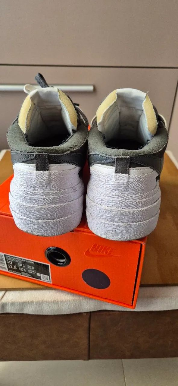 Tênis Nike Blazer low Sacai - Foto 4