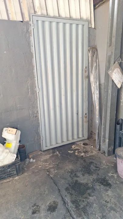 Porta de segurança em aço galvanizado 