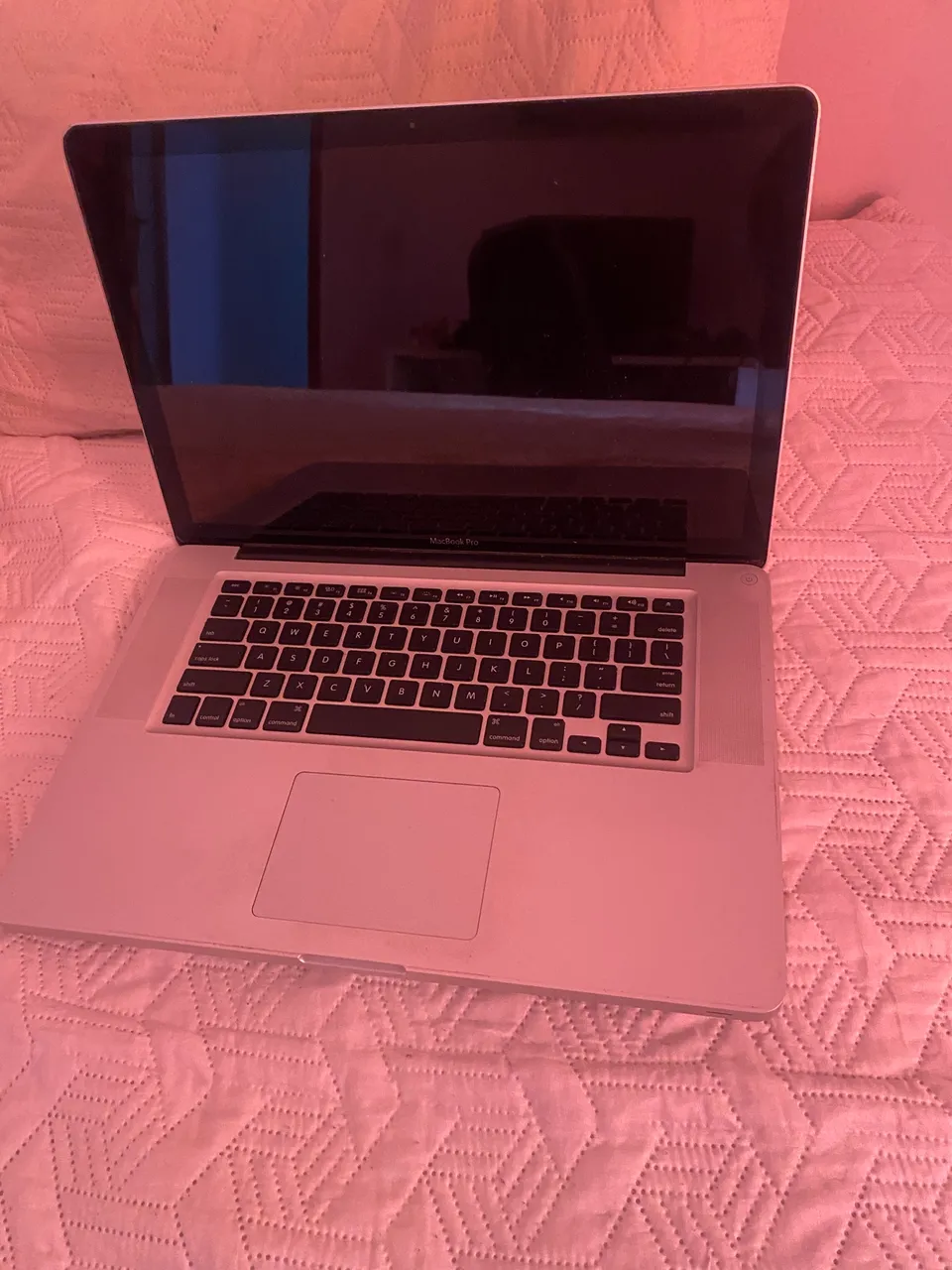 macbook pro 2010 15