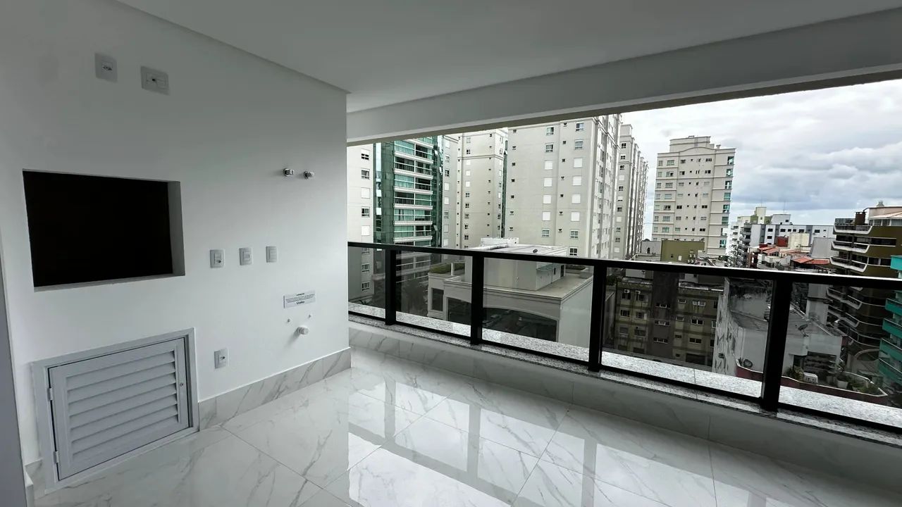 APARTAMENTO DIFERENCIAL PARA VENDA COM 4 SUITES EM MEIA PRAIA - ITAPEMA - SC - Foto 2