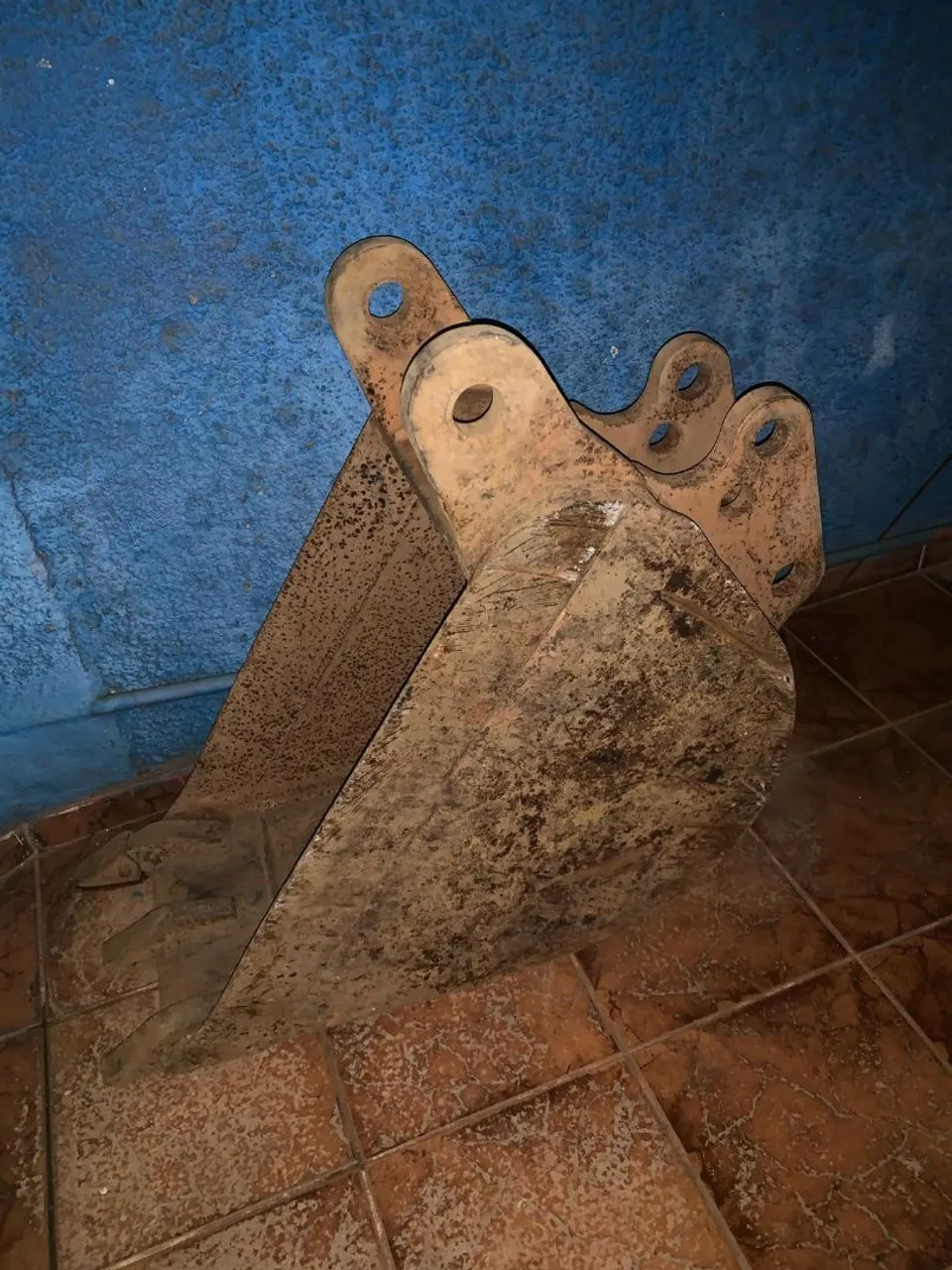 Caçamba de Retroescavadeira